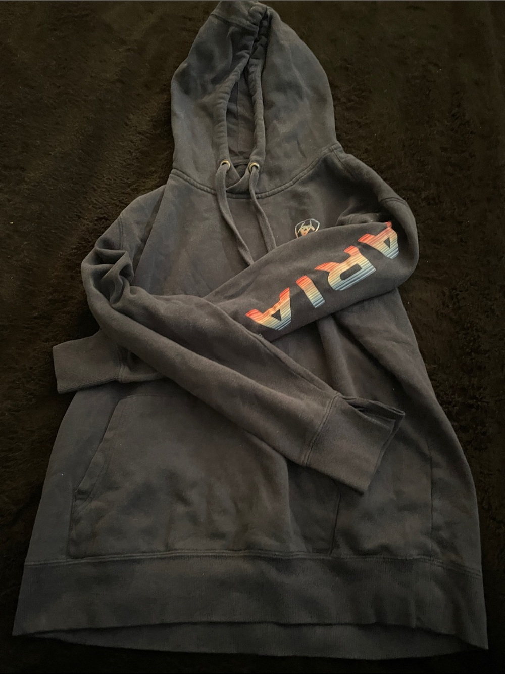Ariat Navy Pullover with Branded Neck Tag messed up arm hole